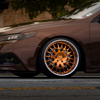 AccuraTLX_RollerWheel