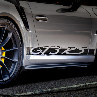 PorcheGT3rs_SideOn